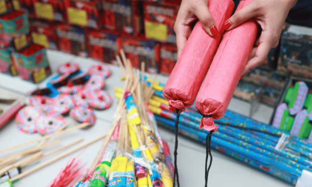 Pondrán preso a quienes vendan fuegos artificiales a niños