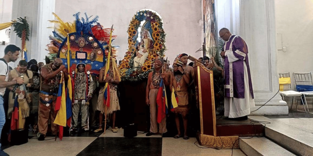 indios-ocumarenos-celebraron-84-anos-de-peregrinación-a-la-virgen-de-coromoto-nacionales-movidatuy.com