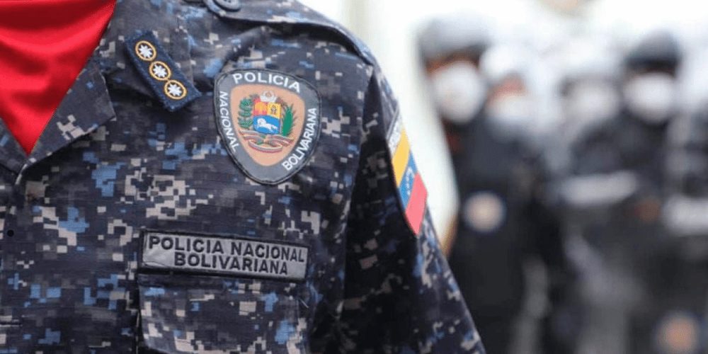 Maduro anuncia creación de Gran Misión para la Protección Social Integral de la policía