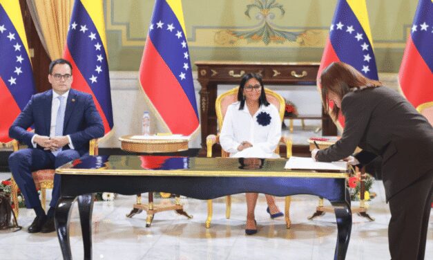 Pdvsa y Chevron concretan un acuerdo de intercambio de activos para apuntalar la producción petrolera en Venezuela